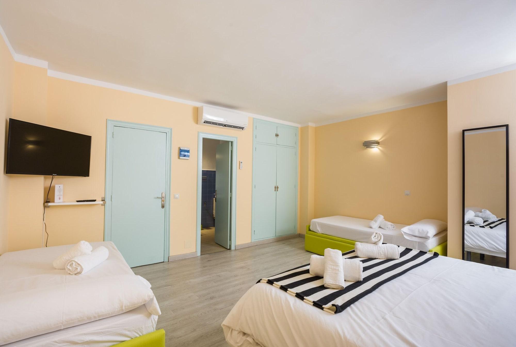 מארבלה Hotel Casa Dalia מראה חיצוני תמונה