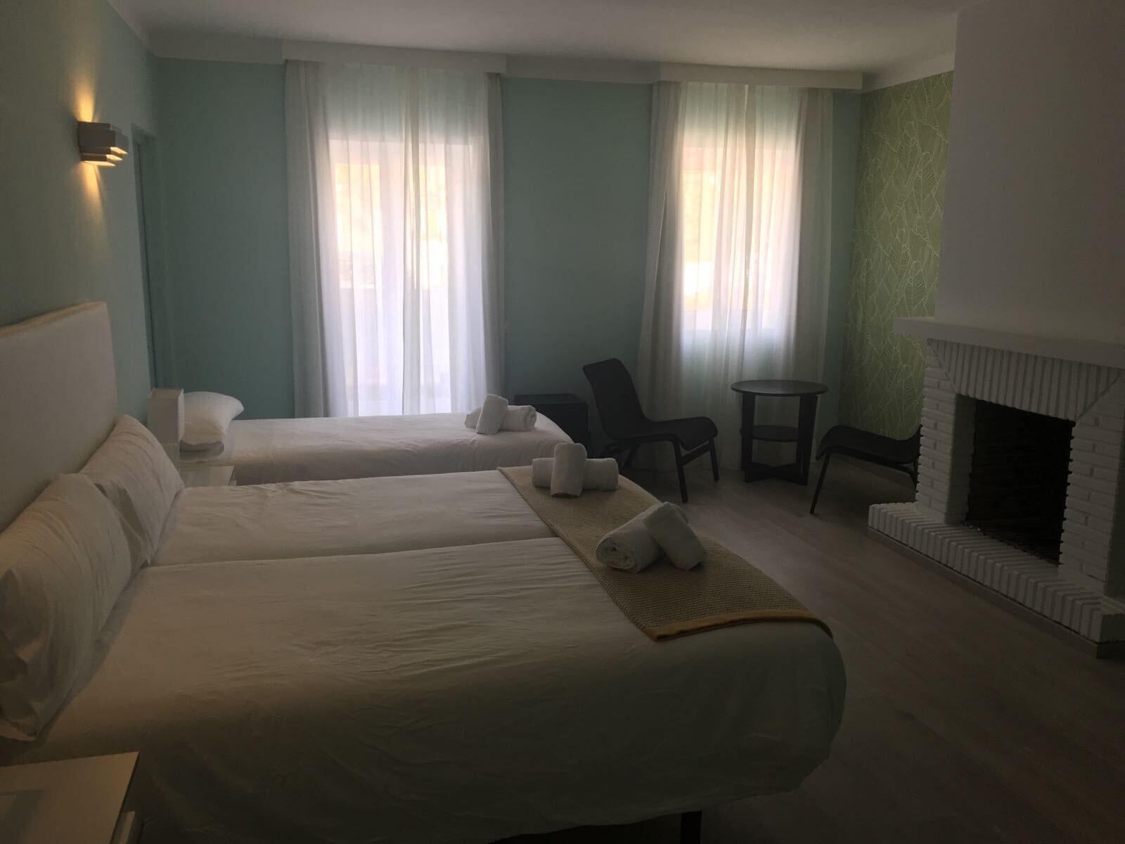 מארבלה Hotel Casa Dalia מראה חיצוני תמונה