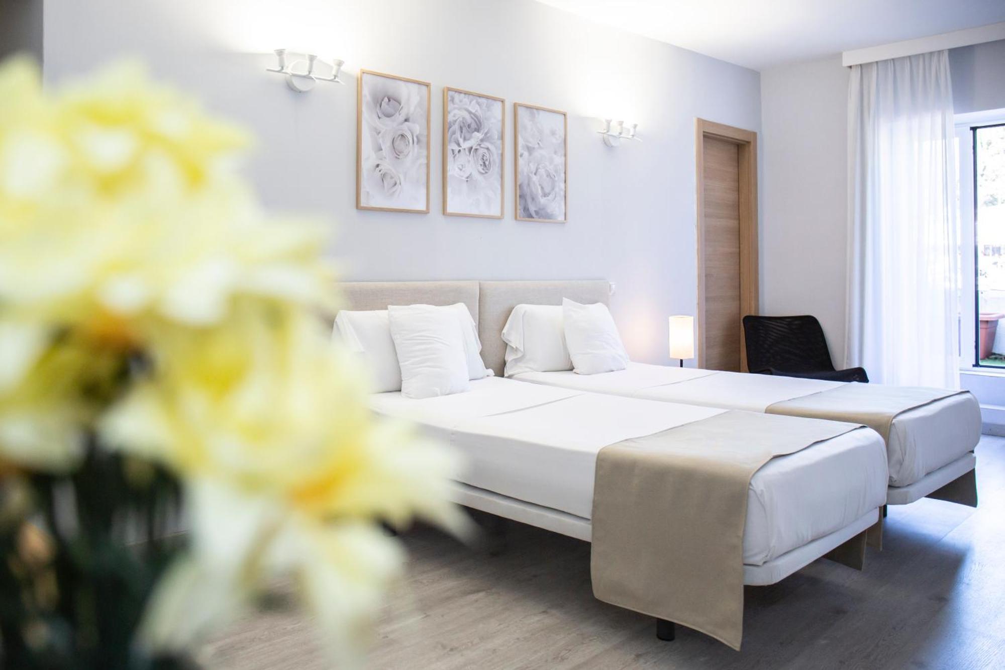 מארבלה Hotel Casa Dalia מראה חיצוני תמונה