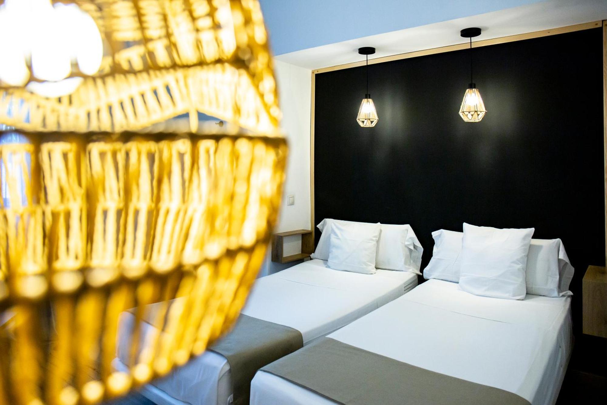 מארבלה Hotel Casa Dalia מראה חיצוני תמונה