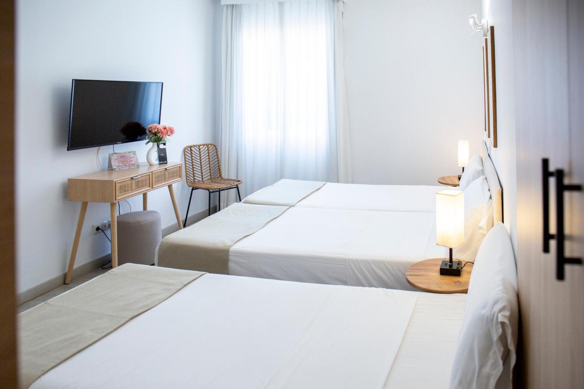 מארבלה Hotel Casa Dalia מראה חיצוני תמונה