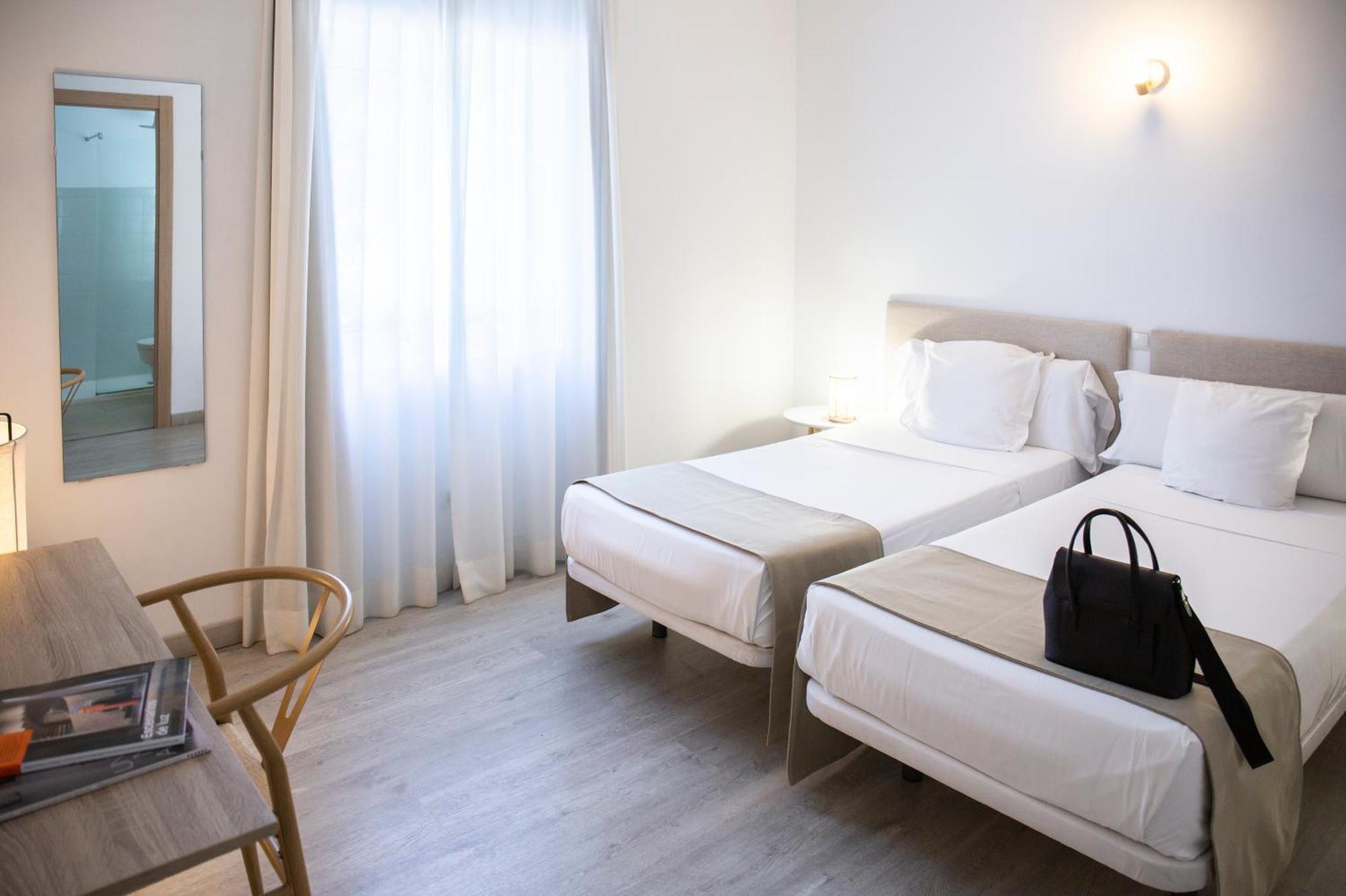 מארבלה Hotel Casa Dalia מראה חיצוני תמונה