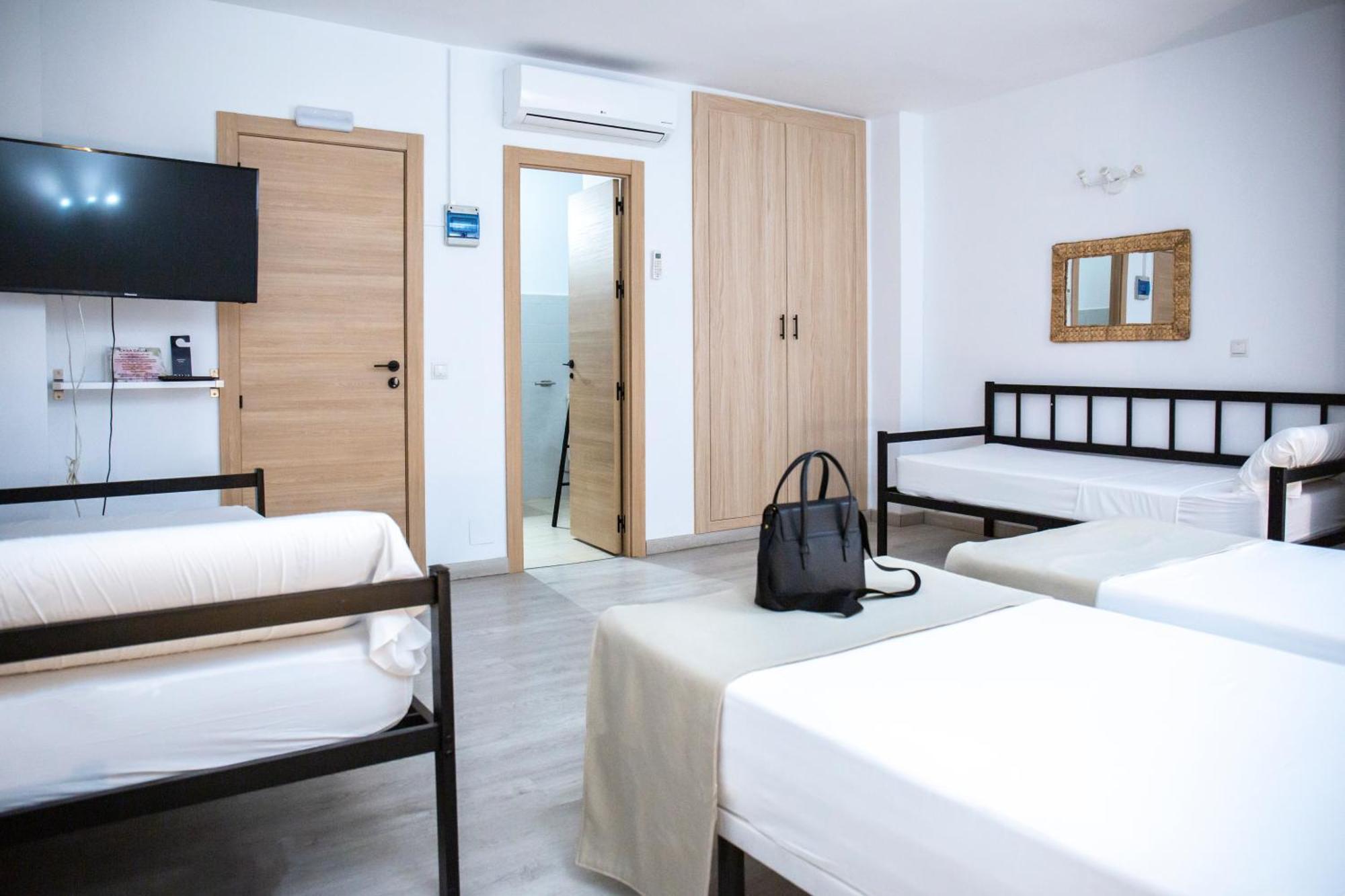 מארבלה Hotel Casa Dalia מראה חיצוני תמונה