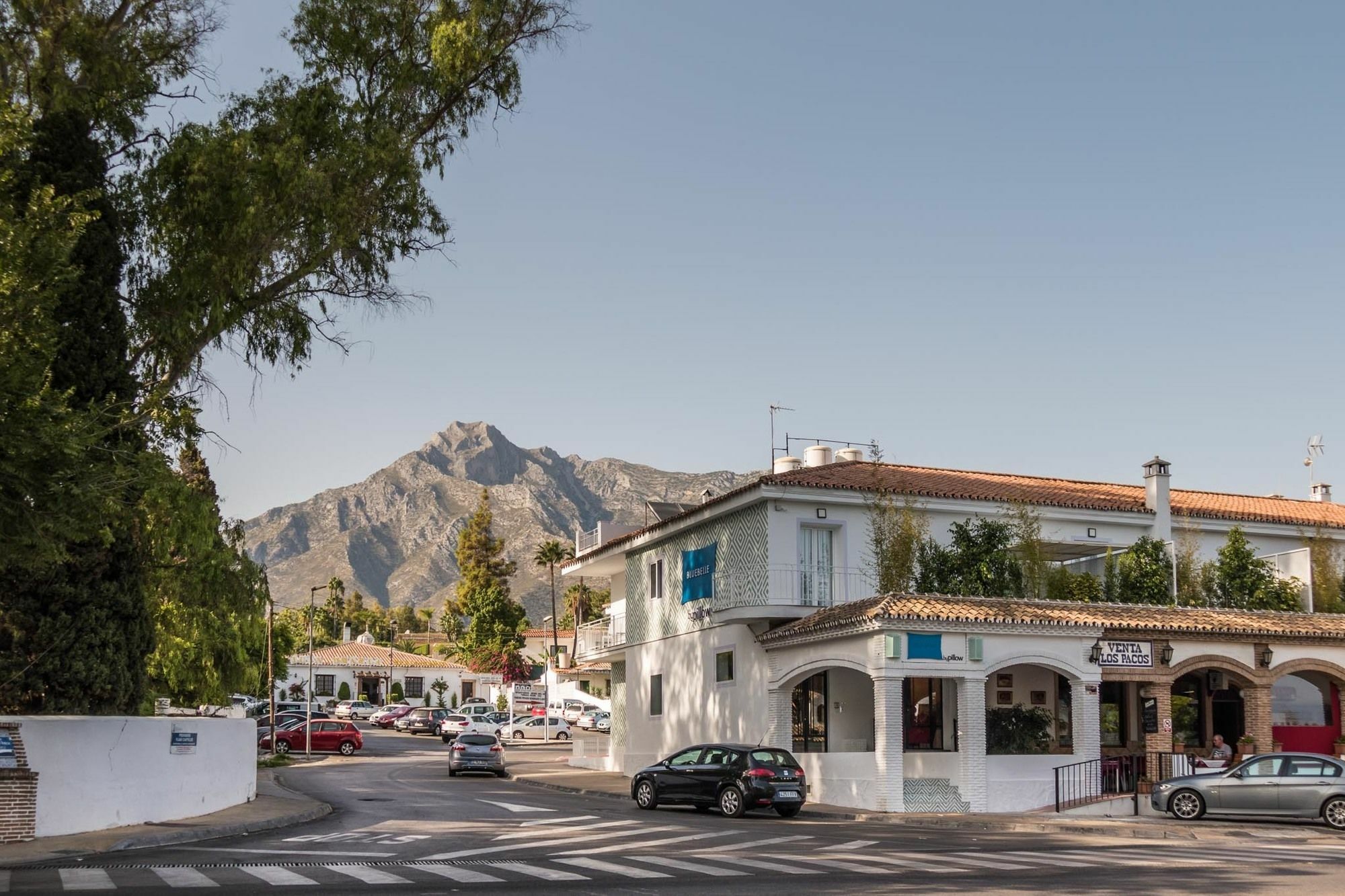 מארבלה Hotel Casa Dalia מראה חיצוני תמונה
